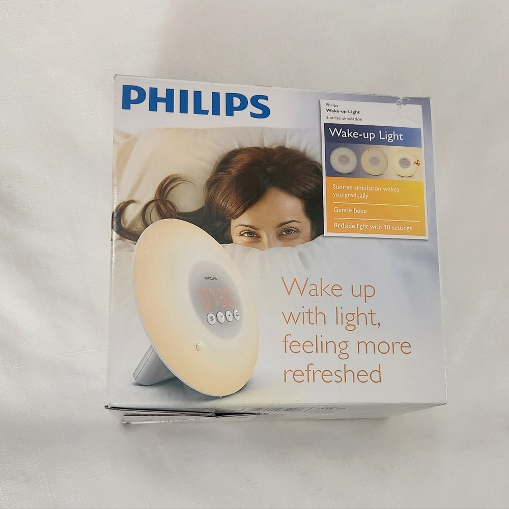 Philips Wake-Up Light Alarm Clock - White and Silver